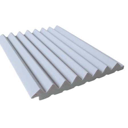 Bardage en polystyrène Blanc triangulaire